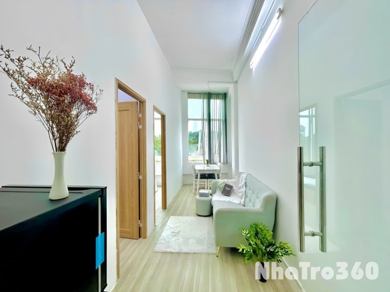 Căn hộ 2pn gần sân bay TSN nhiều cửa sổ đón gió