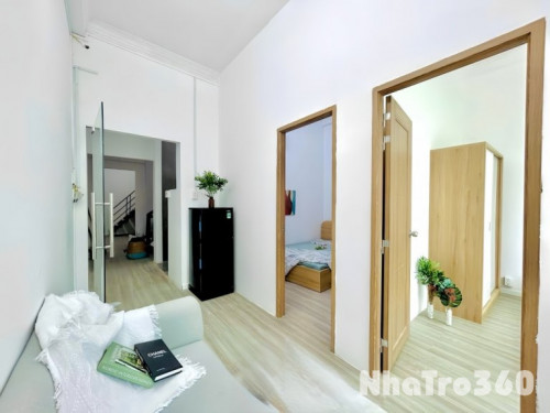 Căn hộ 2pn gần sân bay TSN nhiều cửa sổ đón gió