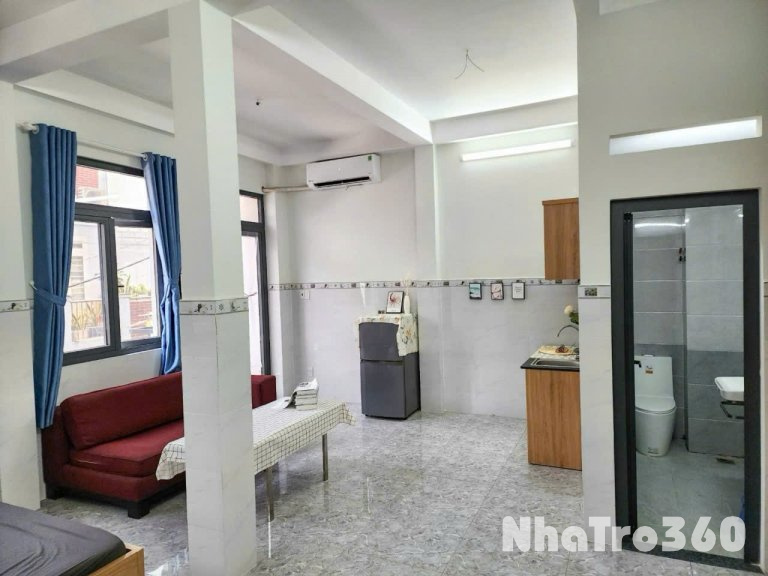 CĂN HỘ BAN CÔNG FULL NỘI THẤT ĐẸP MỚI TẠI Q10