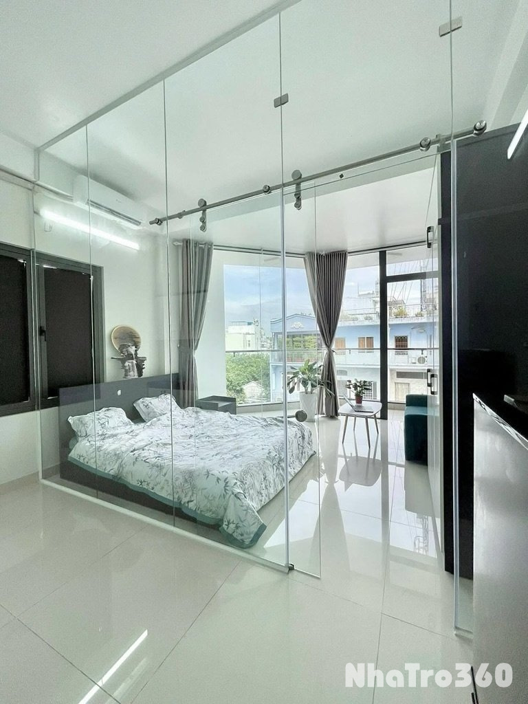 Căn Hộ 1 Phòng Ngủ Ban Công Full Nội Thất Tại Q7