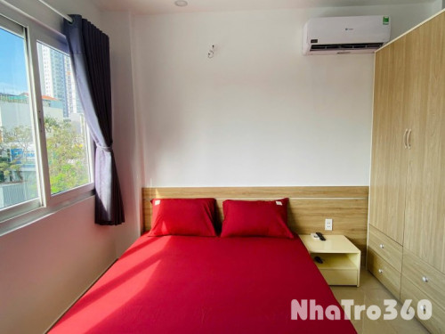 Cho thuê căn hộ tách bếp, Q10 || đường Thành Thái || gần Vạn Hạnh Mall, Nhà Thờ Đồng Tiến, SVĐ Phú Thọ