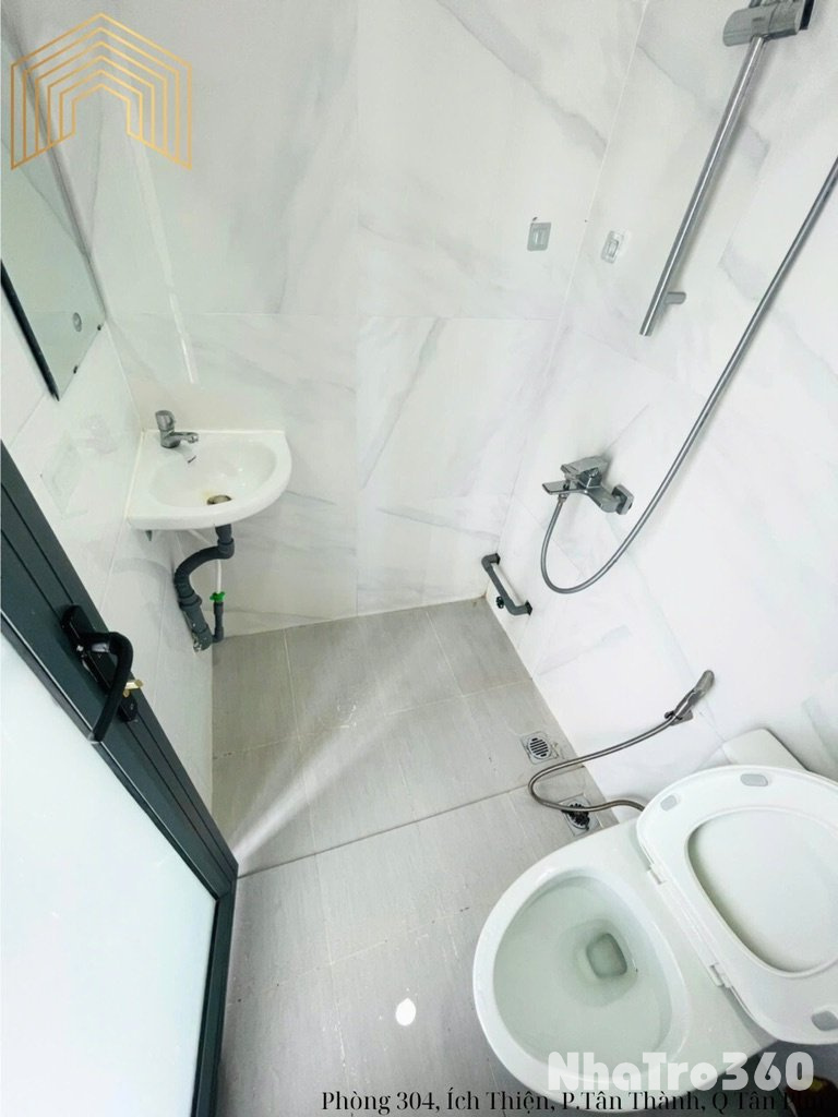 Cho thuê phòng ban công giá sinh viên gần VĂN HIÊN