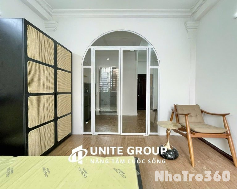 Căn hộ tách bếp, sau ĐH Luật, gần cầu Khánh Hội Q4