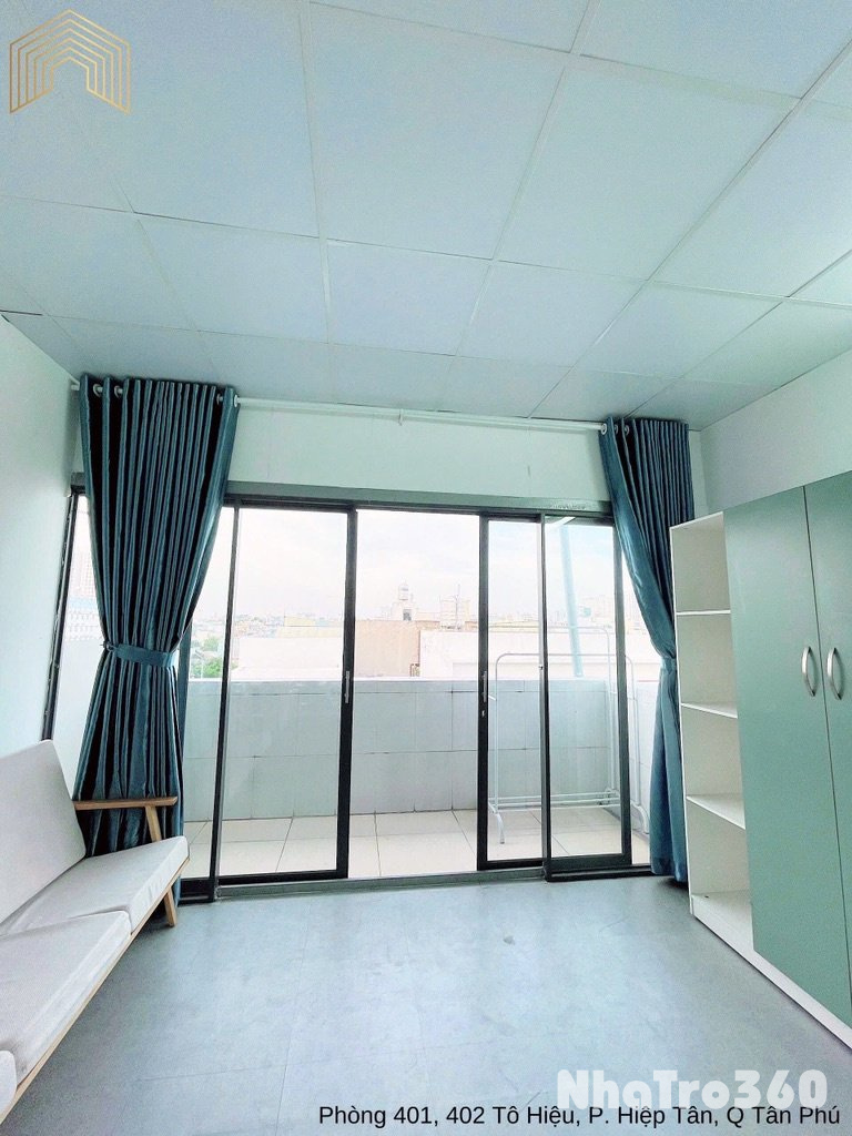 CĂN HỘ PENTHOUSE FULL NỘI THẤT BANCOL GẦN ĐẦM SEN