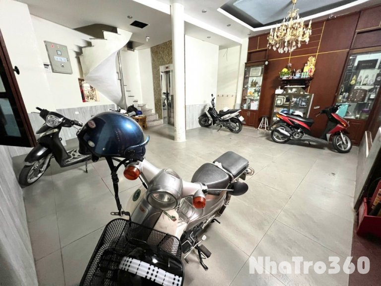 Phòng trọ gần đại học thương mại