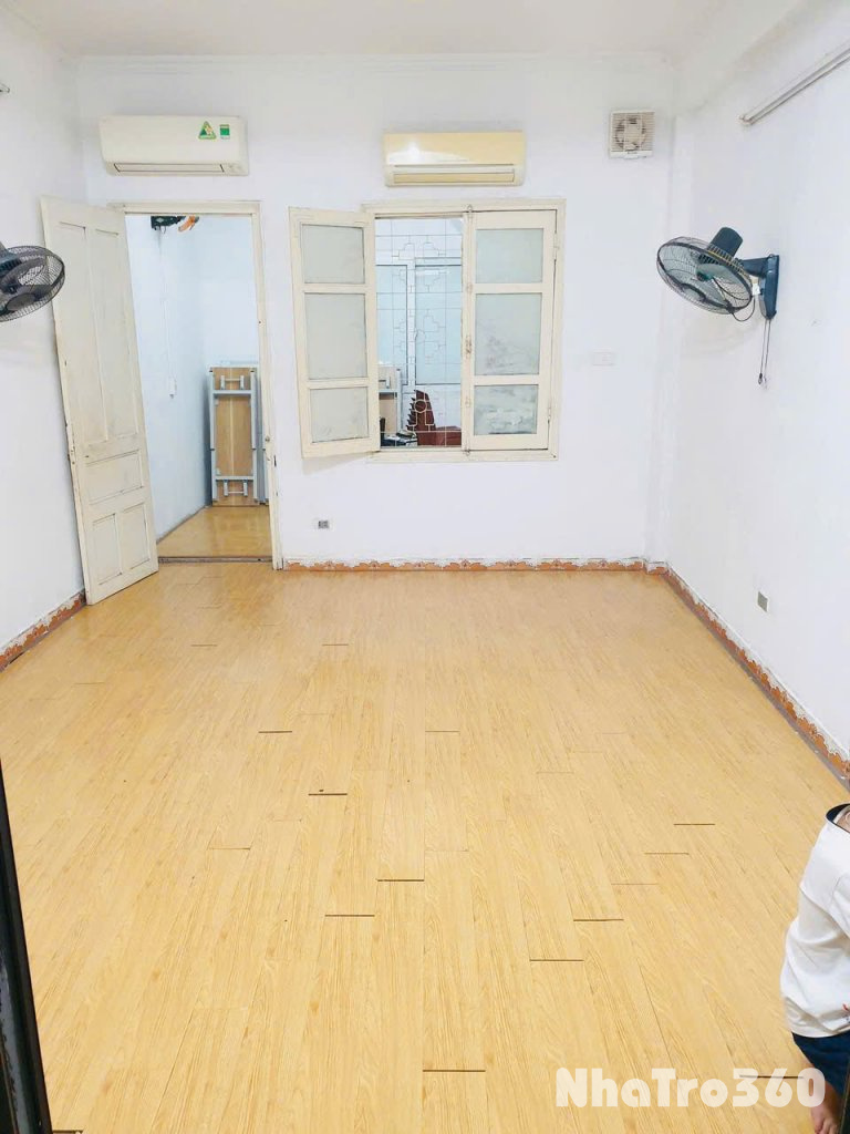 Cho Thuê Nhà Tập Thể - Tập Thể Nhà Máy In Tiền - 30 Phạm Văn Đồng - Cầu Giấy- Hà Nội