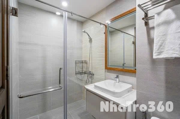 Cho thuê căn hộ ban công, Q1 || ngay Nguyễn Bỉnh Khiêm || gần Thảo Cầm Viên, cầu Thị Nghè, Đại Học Y Dược