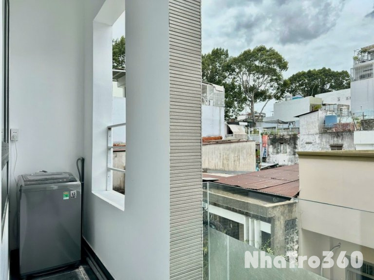 Cho thuê Studio ban công Quận 3