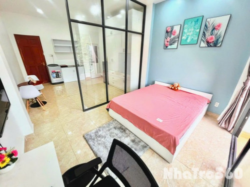 Cho thuê căn hộ 1PN, ban công, Q1 || đường Mai Thị Lựu || gần cầu CV Lê Văn Tám, cầu Bông, Vòng xoay Điện Biên Phủ