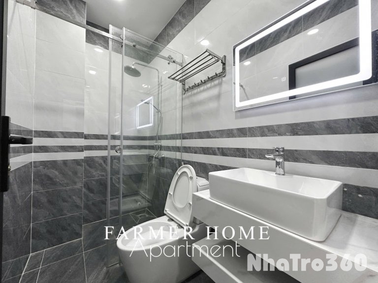 Cho thuê căn hộ Studio Ban công View Bờ Kè Q1 gần cầu Kiệu, chợ Tân Định