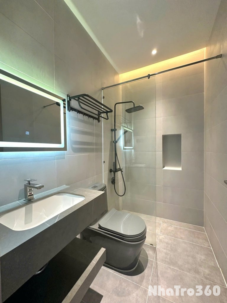 CĂN HỘ CÓ CỬA SỔ FULL NỘI THẤT QUẬN 4