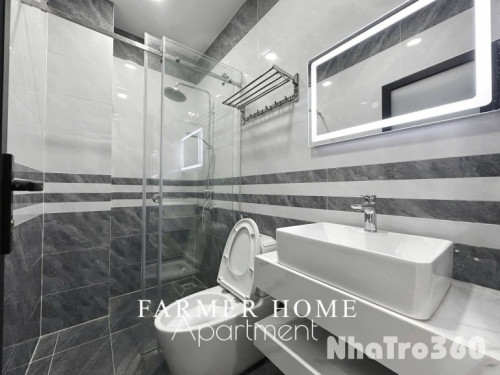 Cho thuê căn hộ Studio Ban công View Bờ Kè Q1 gần cầu Kiệu, chợ Tân Định