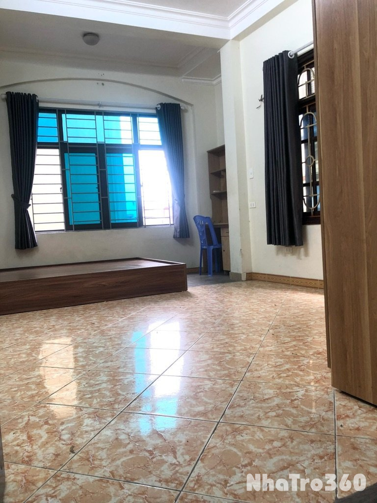 Phòng trọ gần đại học thương mại