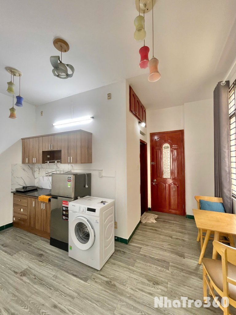 Cho thuê căn hộ Studio Ban công, Tách bếpQ1 gần cầu Thị Nghè, vòng xoay Điện Biên Phủ