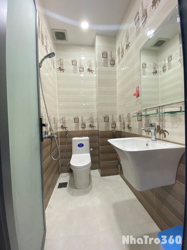 Phòng Rộng 60m2 - Tân Hoà Đông Q6 - Phú Lâm