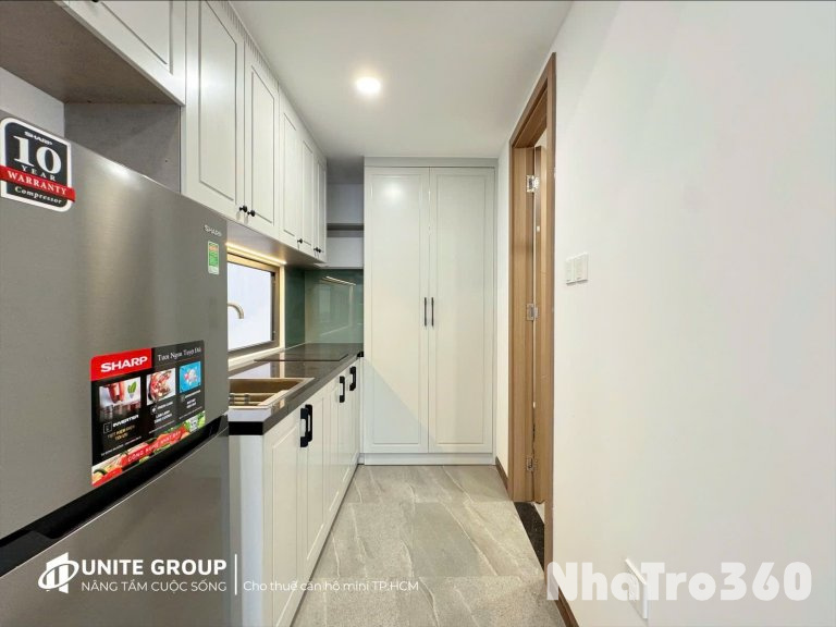 Cho thuê căn hộ ban công, Q10 || đường Trần Thiện Chánh || gần Công Viên, Vạn Hạnh Mall, Việt Nam Quốc Tự