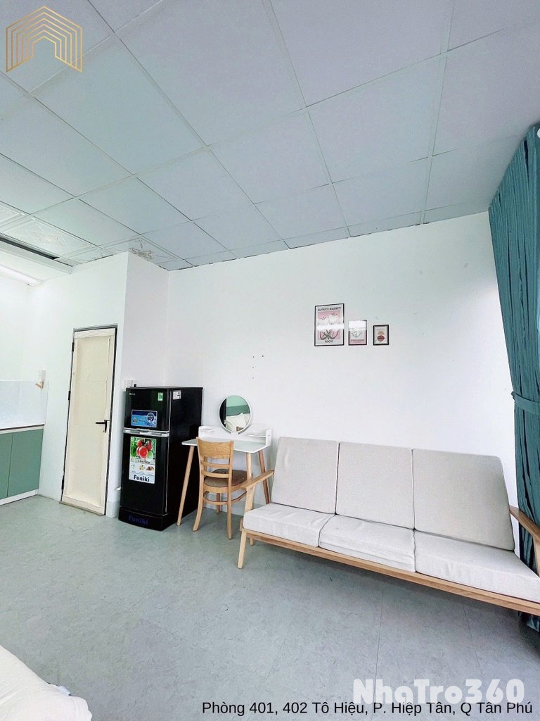 CĂN HỘ PENTHOUSE FULL NỘI THẤT BANCOL GẦN ĐẦM SEN