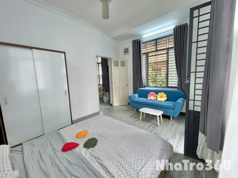 Cho thuê căn hộ Studio Ban công, Tách bếpQ1 gần cầu Thị Nghè, vòng xoay Điện Biên Phủ