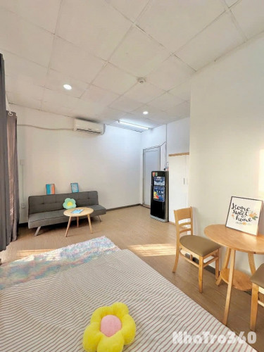 CĂN HỘ ĐẸP - RỘNG - BAN CÔNG SIU CHILL
