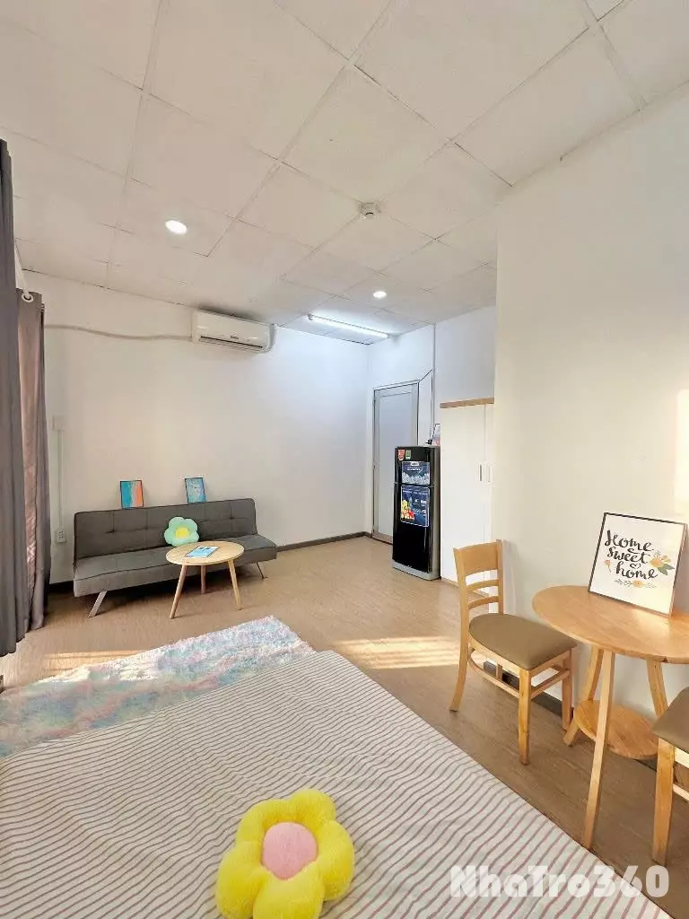 CĂN HỘ ĐẸP - RỘNG - BAN CÔNG SIU CHILL