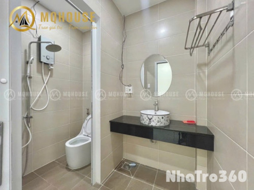 CHO THUÊ PHÒNG TRỐNG 1PN-1PK BAN CÔNG SẠCH SẼ Ở NGAY LÊ TẤN QUỐC