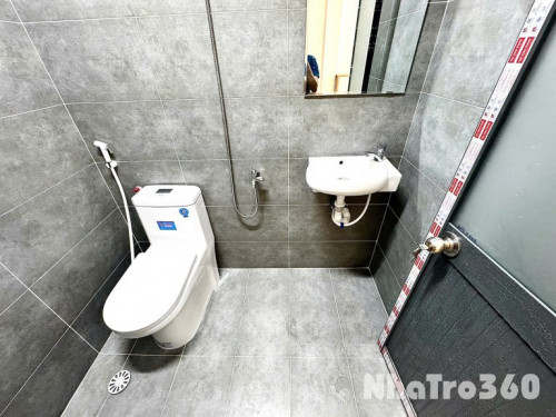 CĂN HỘ BAN CÔNG FULL NT QUẬN 3 GẦN CV LÊ THỊ RIÊNG