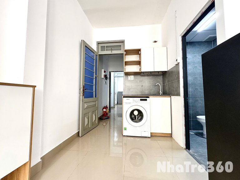 CĂN HỘ BAN CÔNG FULL NT QUẬN 3 GẦN CV LÊ THỊ RIÊNG