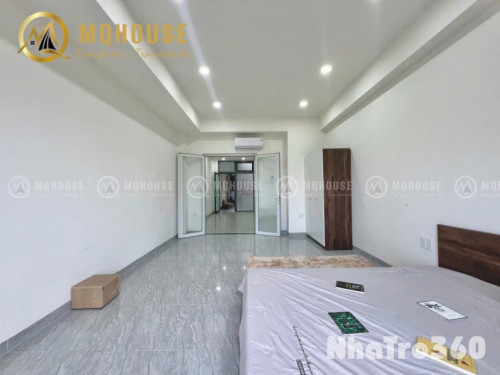 CHO THUÊ PHÒNG TRỐNG 1PN-1PK BAN CÔNG SẠCH SẼ Ở NGAY LÊ TẤN QUỐC