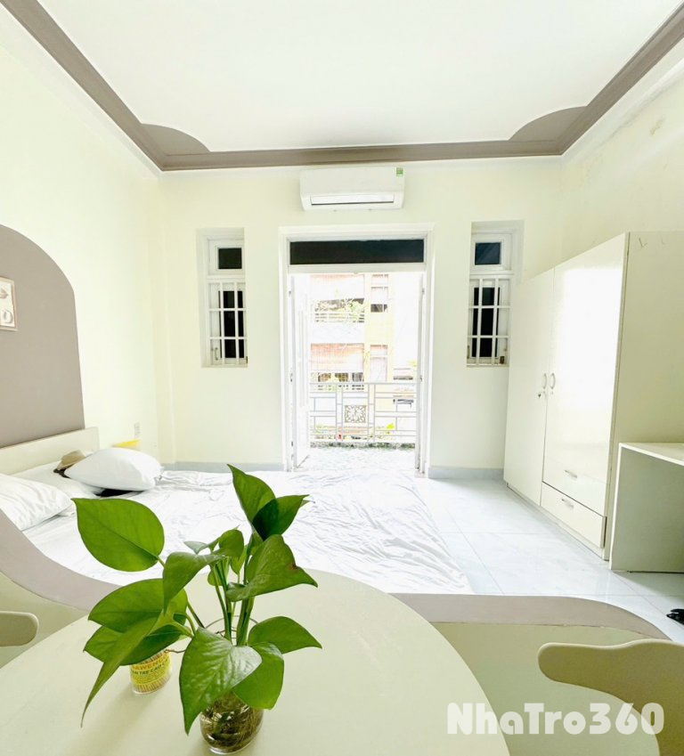 Căn Hộ DV Full Nội Thất, Gần Sân Bay Tân Sơn Nhất