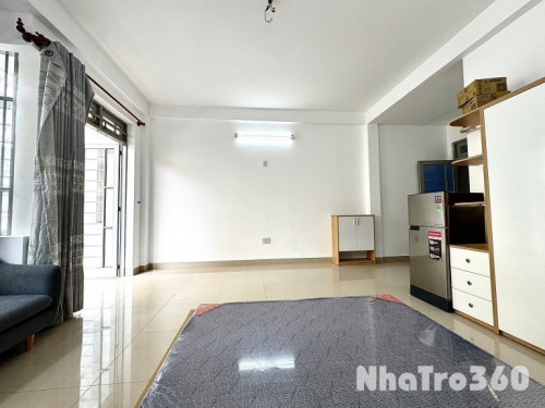 CĂN HỘ BAN CÔNG FULL NT QUẬN 3 GẦN CV LÊ THỊ RIÊNG