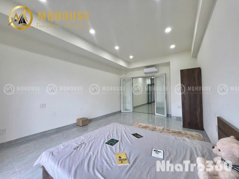 CHO THUÊ PHÒNG TRỐNG 1PN-1PK BAN CÔNG SẠCH SẼ Ở NGAY LÊ TẤN QUỐC