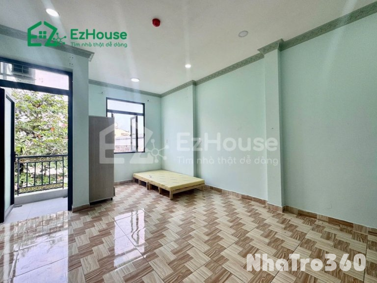 Full nội thất, thang máy, ban công, cửa sổ, giá re