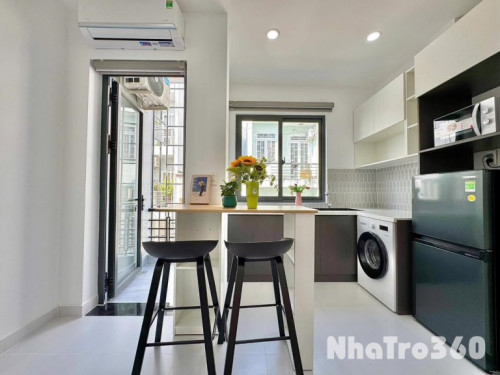 Căn Hộ Studio Ban Công Full Nội Thất Tại Quận 10