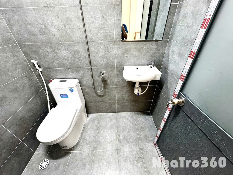 CĂN HỘ BAN CÔNG FULL NT QUẬN 3 GẦN CV LÊ THỊ RIÊNG