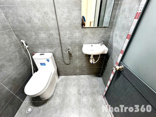 CĂN HỘ BAN CÔNG FULL NT QUẬN 3 GẦN CV LÊ THỊ RIÊNG