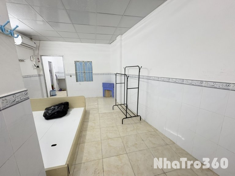 Nguyễn Minh Châu, p.Phú Trung, q.Tân Phú, tp.HCM