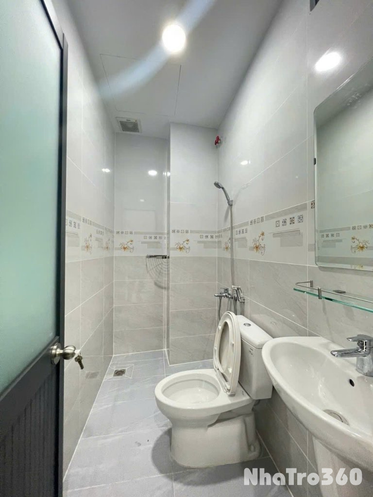 STUDIO BAN CÔNG MỚI TOANH NGAY TRẦN VĂN ĐANG Q3 – sát bên vòng xonah Công Trường Dân Chủ