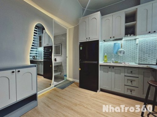 VỪA TRỐNG LẠI MỘT CHIẾC STUDIO SIÊU XINH NGAY CMT8 Q10 – sát bên vòng xoanh công trường dân chủ