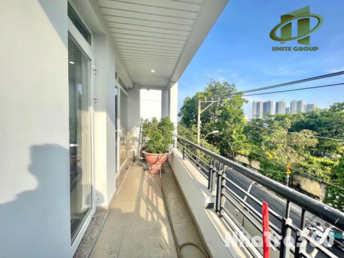 1PN riêng, máy giặt riêng, ban công, giáp quận 1