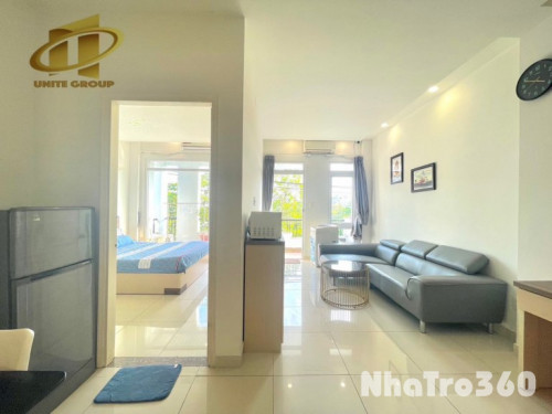 1PN riêng, máy giặt riêng, ban công, giáp quận 1