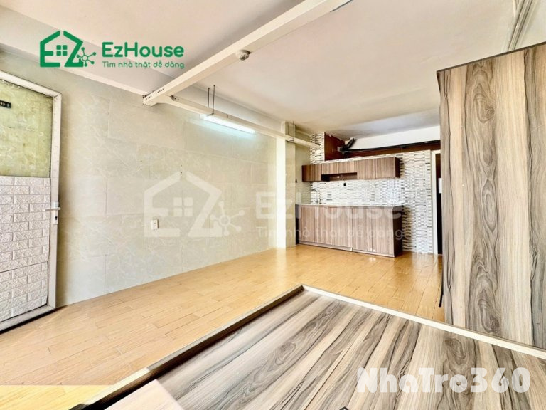 Full nội thất,studio, cửa sổ trời, ban công, tự do