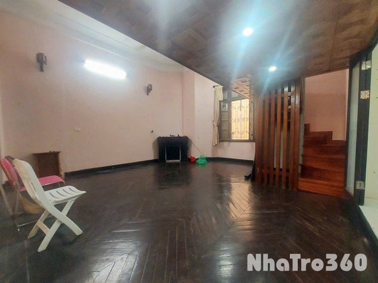 CHO THUÊ CĂN 2PN TẬP THỂ PHỐ QUÁN THÁNH - BA ĐÌNH - 70M2 - FULL NỘI THẤT, VÀO Ở NGAY