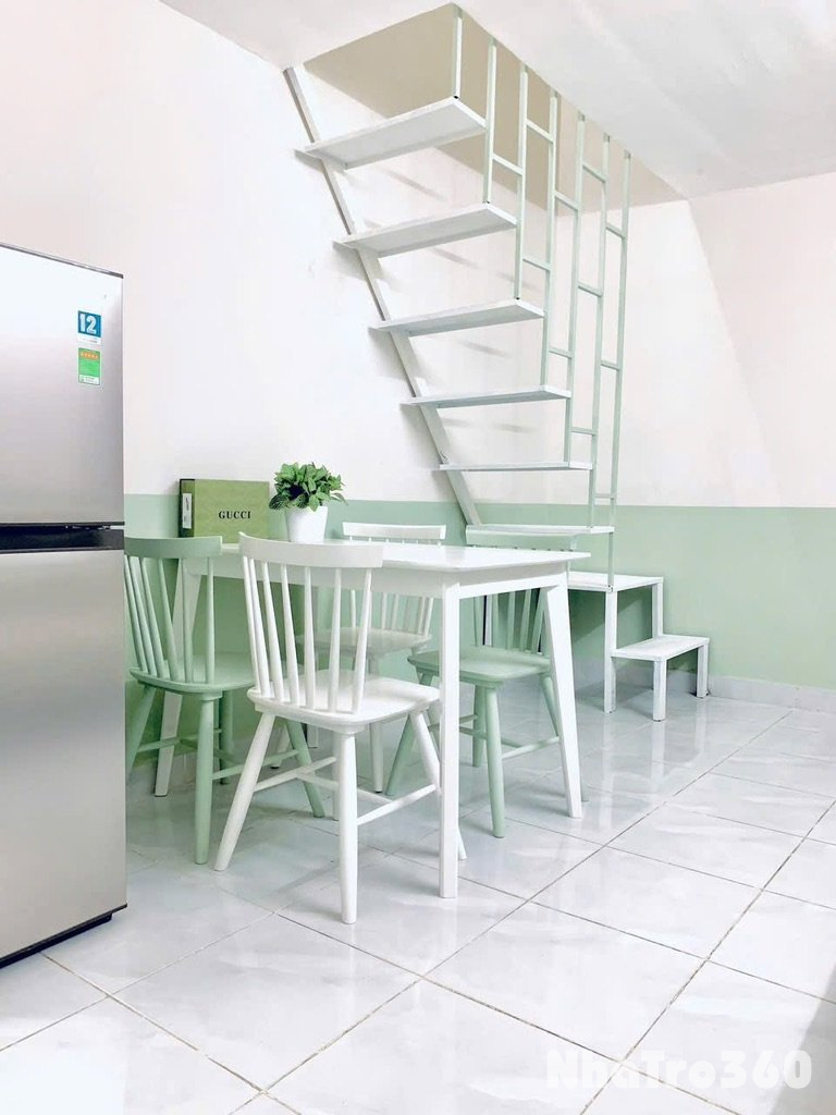 Nhà 1 trệt 1 lầu Giá cả HSSV