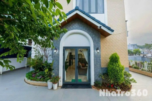 CHO THUÊ VILLA 6 PHÒNG NGỦ 200M2 NAM HỒ PHƯỜNG 11 ĐÀ LẠT 24TR/THÁNG