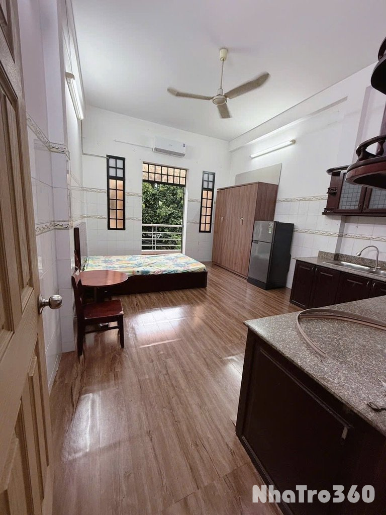 Phòng trọ quận 6 Có Ban cong Full nội thất