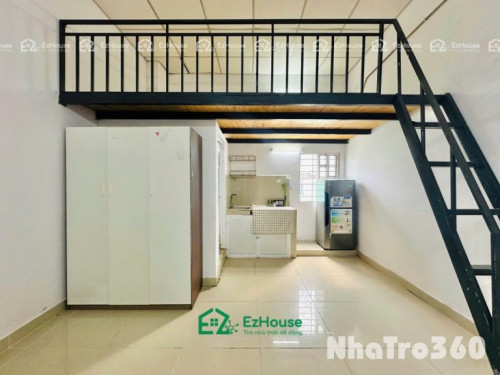 Full nội thất, gác cao, cửa sổ trời, thang máy