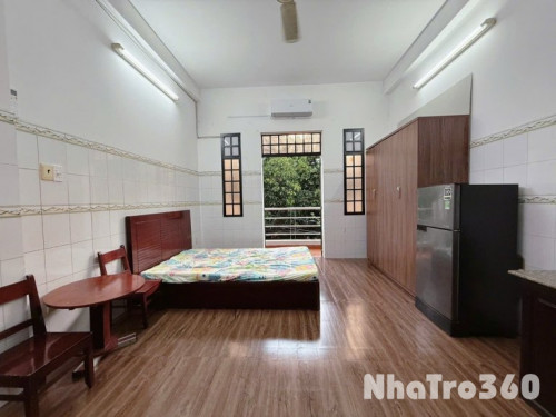 Phòng trọ quận 6 Có Ban cong Full nội thất