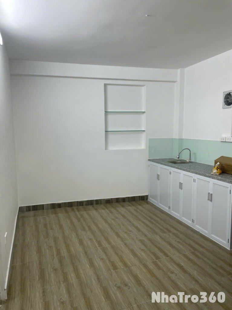 CCMN 2PN Ngõ Bạch Mai- Hai Bà Trưng. Khu BKX, 50m2, 6tr