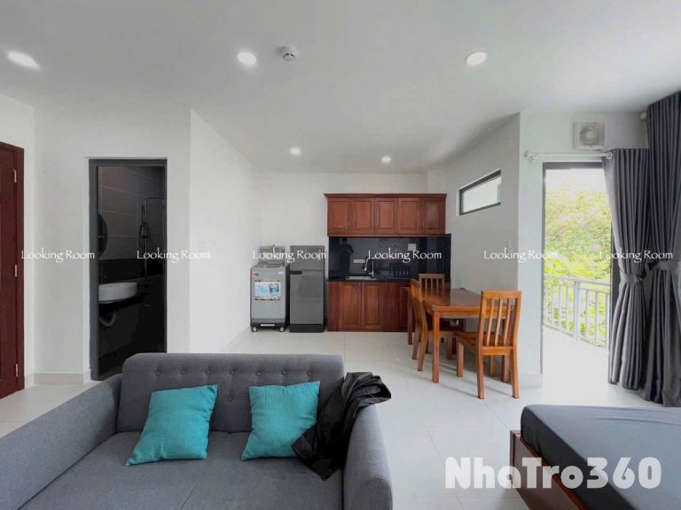 STUDIO BAN CÔNG FULL NT NGAY ETOWN CỘNG HOÀ