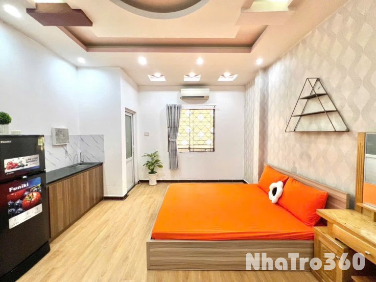 Căn Hộ Siêu Rộng, Full Nội Thất, trung tâm quận 1